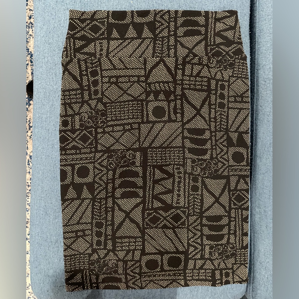 XS Patterned Pencil Skirt